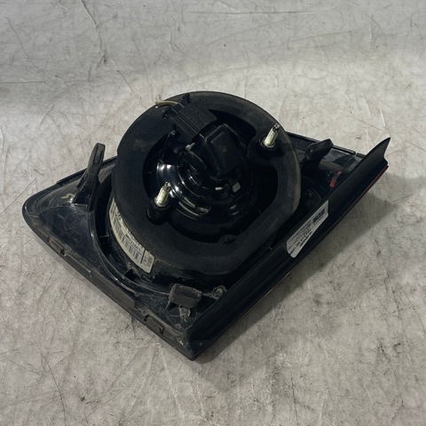 5M0945093J Piloto trasero interior izquierdo  en stock Sabadell