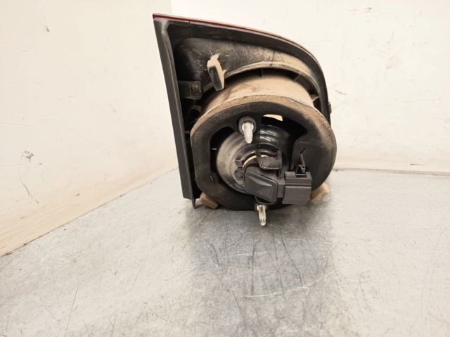 Piloto trasero interior derecho 5M0945094J VAG