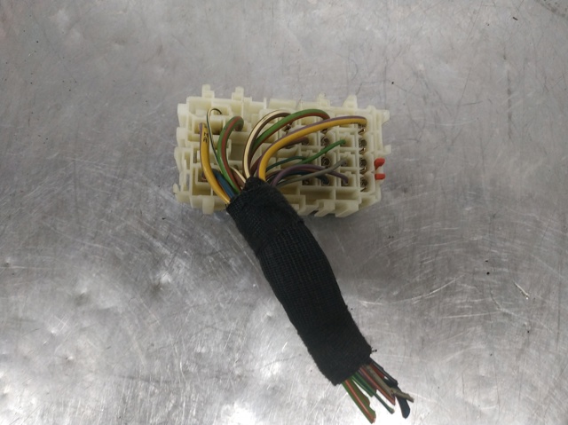 LAND ROVER 5M5T14B192CA Relé ventilador comprar Tarragona