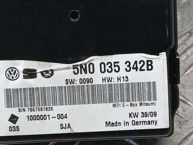 5N0035342B VAG Unidad de control multimedia  disponible Vigo