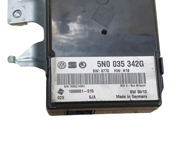5N0035342G Unidad de control multimedia  comprar en Reus