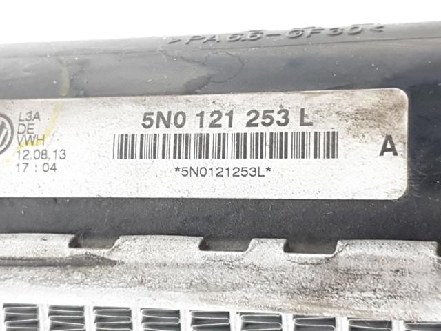 VAG 5N0121253L Radiador de refrigeración del motor  disponible España