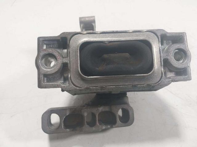 5N0199262F Soporte de motor derecho comprar Sevilla