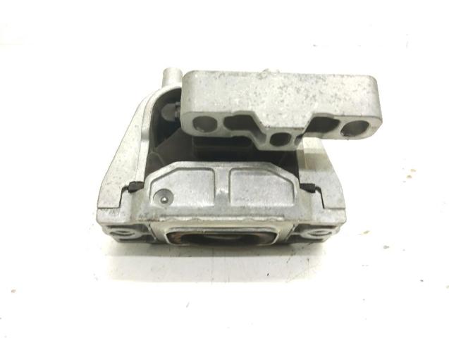 VAG 5N0199262F Soporte de motor derecho  disponible Lugo