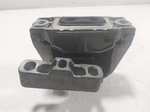 5N0199262F Soporte de motor derecho  comprar en Zaragoza