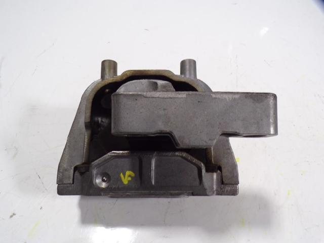 5N0199262L Soporte de motor derecho  en stock Granada
