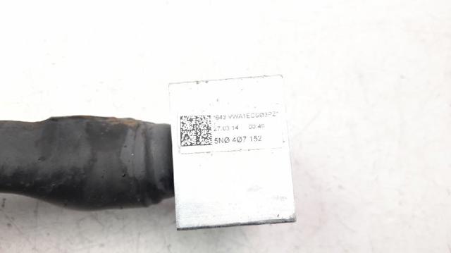 VAG 5N0407152 Brazo inferior derecho de la suspensión delantera  en stock Terrassa