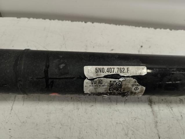 5N0407762F Árbol de transmisión delantero derecho  comprar en Zaragoza