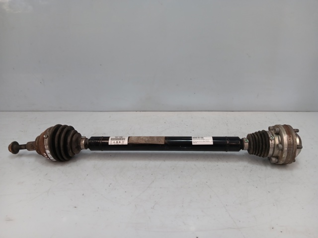 Árbol de transmisión delantero derecho 5N0407762F VAG