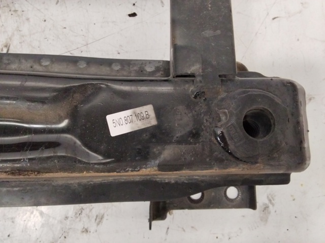 Refuerzo parachoque delantero Volkswagen Tiguan 1 5N1, 5N2