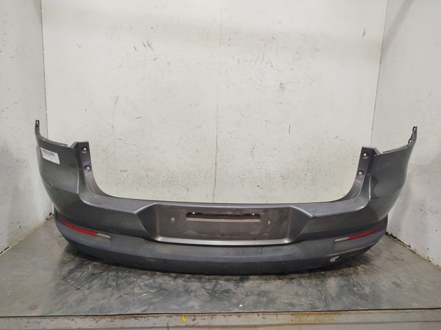 Defensa trasero 5N0807421GGRU VAG