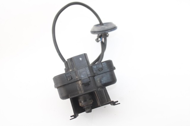 Cerradura de la tapa del depósito de combustible 5N0810773D VAG
