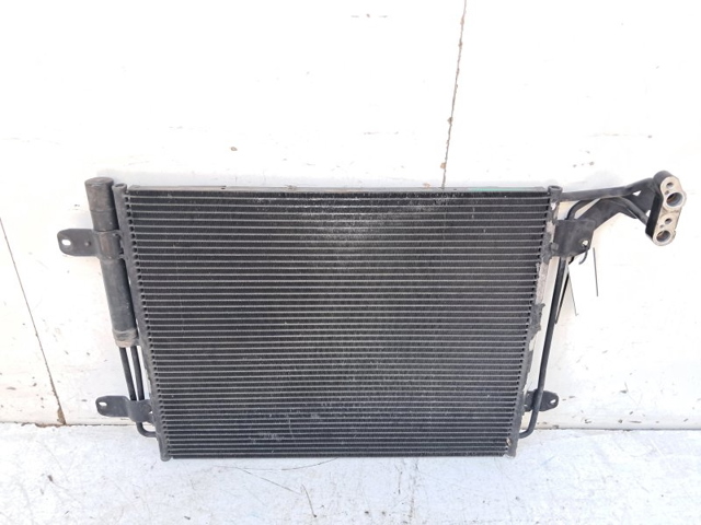 5N0820411E VAG Condensador aire acondicionado  en stock Huelva