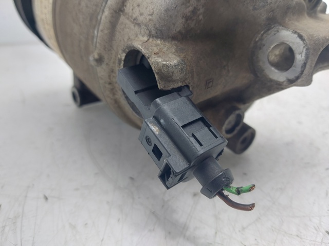 VAG 5N0820803F Compresor de aire acondicionado  en stock Valencia