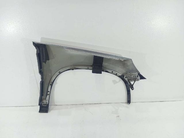 VAG 5N0821105A Aleta delantera izquierda  en stock Terrassa