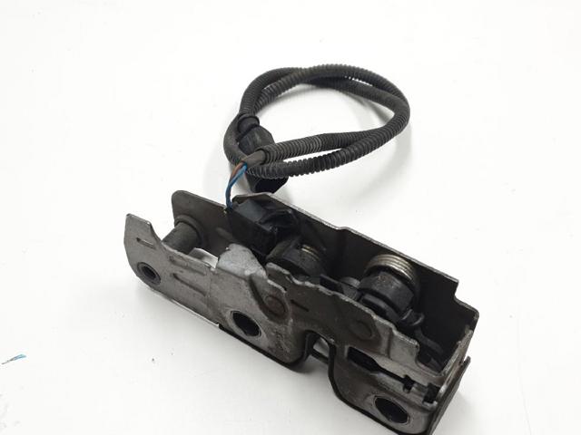 Cerradura de capó 5N0823509B VAG