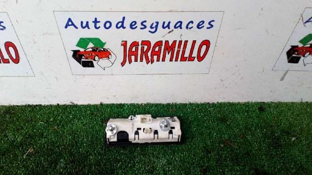 5N0827566 Tirador de puerta de maletero exterior  en stock Granada