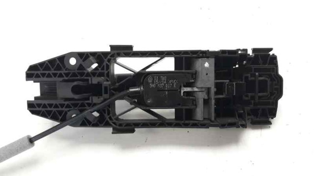 VAG 5N0837017E Cable de apertura de cerradura de puerta delantera  en stock Salamanca