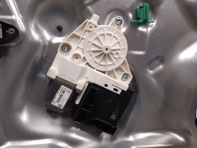 5N0837461 VAG Mecanismo de elevalunas de la puerta delantera izquierda  comprar en Oviedo