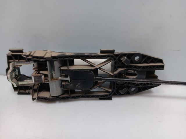 5N0837885G VAG Soporte de manija exterior de puerta delantera izquierda  en stock Córdoba