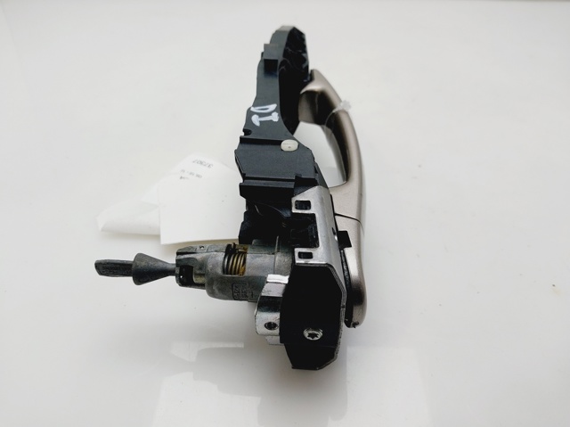 VAG 5N0837885H Soporte de manija exterior de puerta delantera izquierda  en stock Salamanca