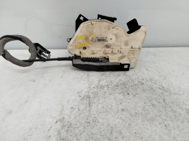 5N0839015A VAG Cerradura de puerta trasera izquierda  en stock Huelva
