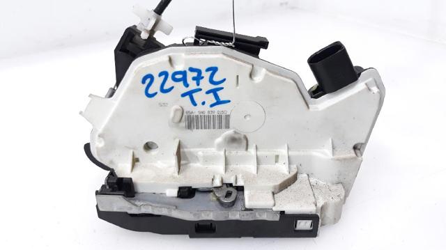 5N0839015D VAG Cerradura de puerta trasera izquierda  disponible Ourense