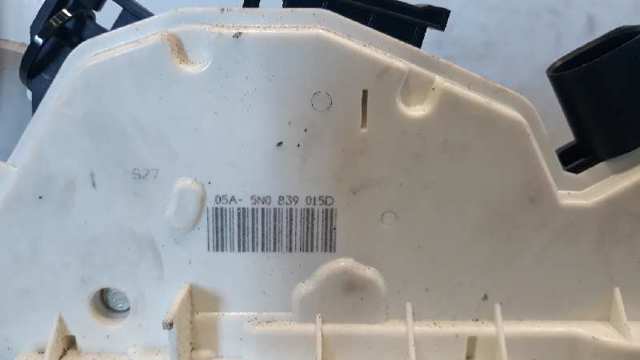 5N0839015D Cerradura de puerta trasera izquierda  en stock Granada
