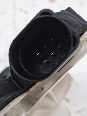 5N0839015G Cerradura de puerta trasera izquierda  en stock Castellón