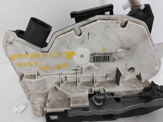 VAG 5N0839016A Cerradura de la puerta trasera derecha comprar Barcelona