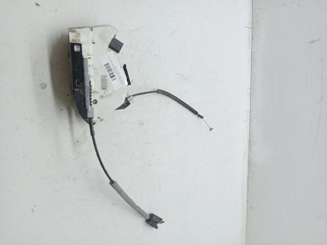 VAG 5N0839016D Cerradura de la puerta trasera derecha  disponible Valladolid