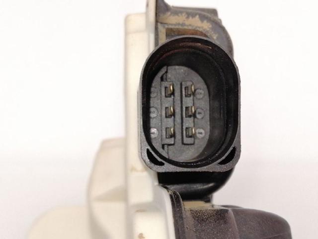 5N0839016D VAG Cerradura de la puerta trasera derecha comprar Alcalá