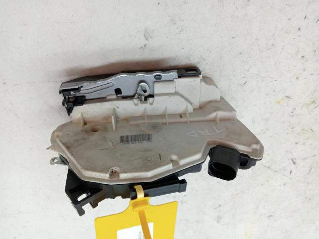 5N0839016D Cerradura de la puerta trasera derecha comprar Sevilla