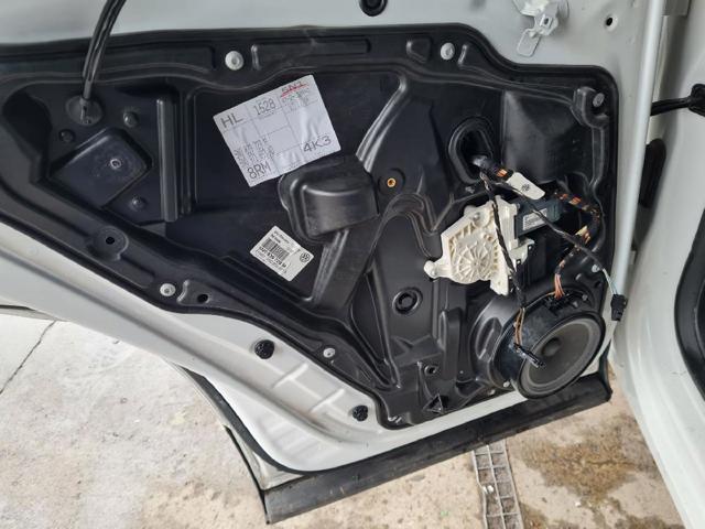 5N0839461A Mecanismo de elevalunas de la puerta trasera izquierda  comprar en Reus
