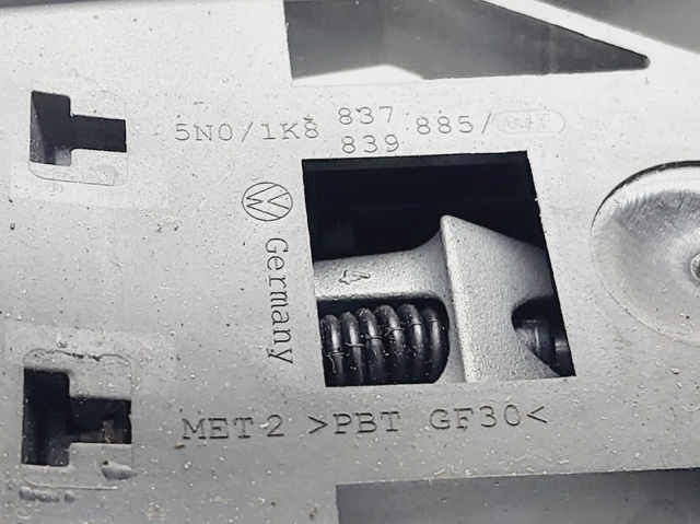 VAG 5N0839885F Soporte de manija exterior de puerta delantera derecha comprar Barcelona