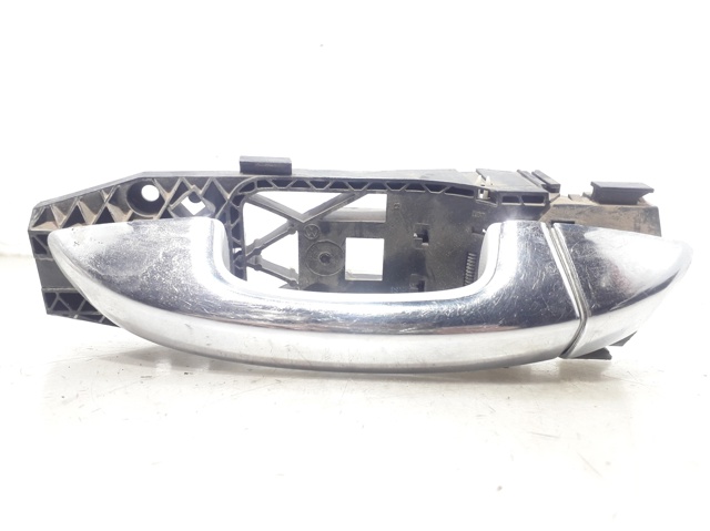 VAG 5N0839885G Soporte de manija exterior de puerta delantera derecha  disponible Valladolid