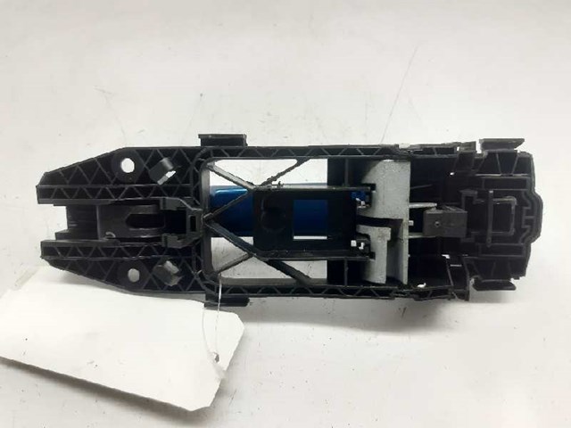5N0839885H VAG Soporte de manija exterior de puerta delantera derecha  en stock Huelva
