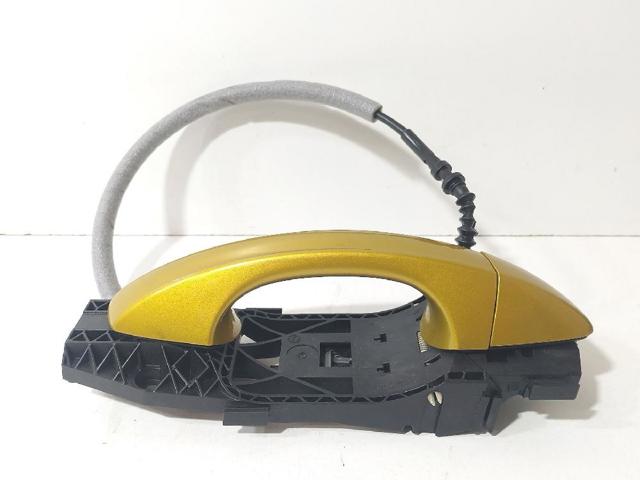 Soporte de manija exterior de puerta delantera derecha 5N0839885H VAG