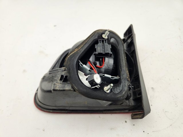 VAG 5N0945093B Piloto trasero interior izquierdo  disponible Lugo