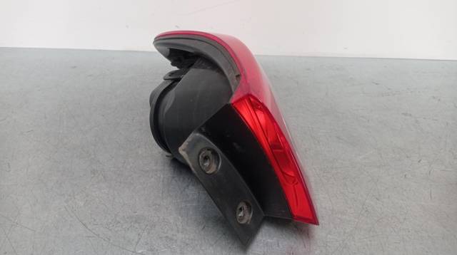 Piloto trasero exterior derecho 5N0945096F VAG