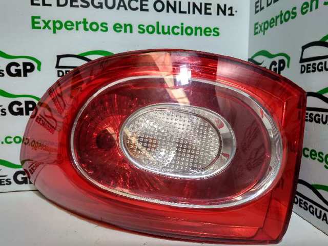 5N0945096H VAG Piloto trasero exterior derecho  en stock Huelva