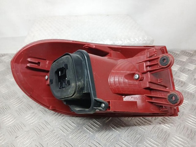 5N0945096Q Piloto trasero exterior derecho  comprar en Reus