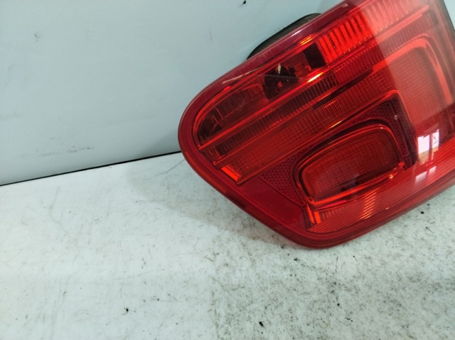 VAG 5N0945309 Piloto trasero interior izquierdo  en stock Terrassa