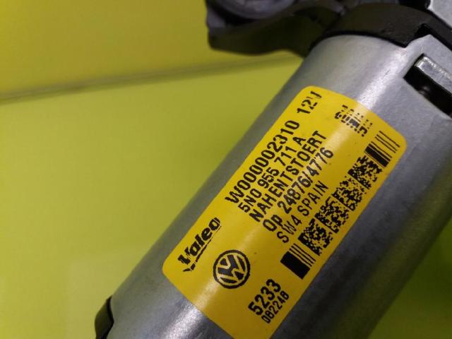 VAG 5N0955711A Motor del limpiaparabrisas trasero  disponible Valladolid