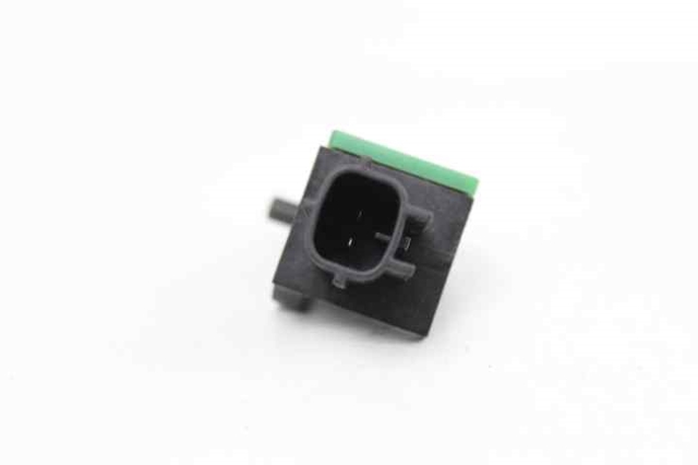 VAG 5N0959351 Sensor de airbag delantero  en stock Terrassa