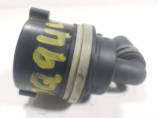 5N0965561A Bomba de agua eléctrica auxiliar  en stock Granada