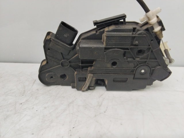 5N1837015C VAG Cerradura de puerta delantera izquierda  disponible Vigo