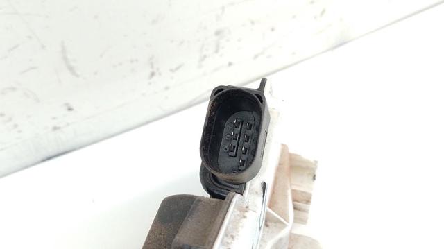 5N1837015C Cerradura de puerta delantera izquierda  disponible Málaga