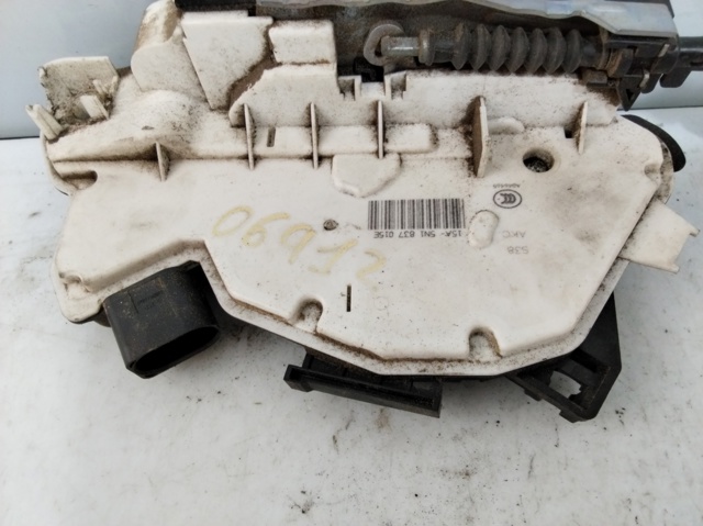 5N1837015E VAG Cerradura de puerta delantera izquierda  comprar en Lleida