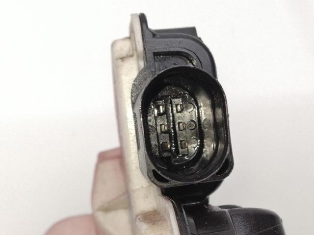 VAG 5N1837016E Cerradura de puerta delantera derecha  comprar en Murcia